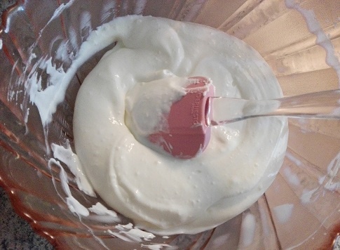 Bláznivý koláč ku káve (fotorecept) - obrázok 5