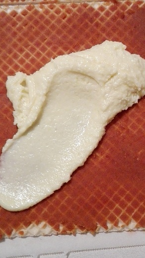 Roláda s karamelom a kokosom (fotorecept) - obrázok 12