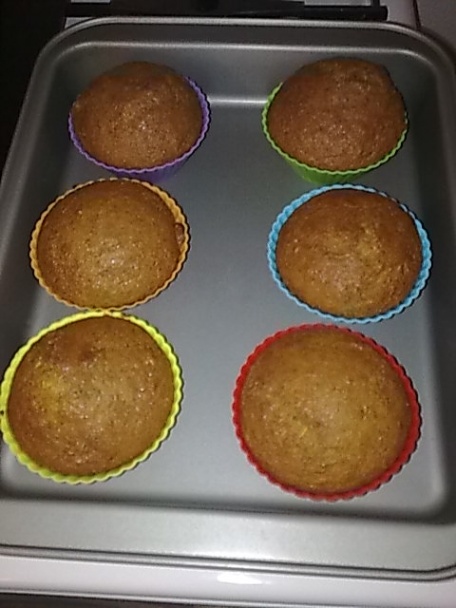 Zátišie z medovo - mrkvových muffinov - obrázok 3