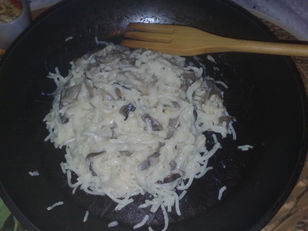 Hlivová mňamka s knedľou alebo na cestoviny (fotorecept) - obrázok 4