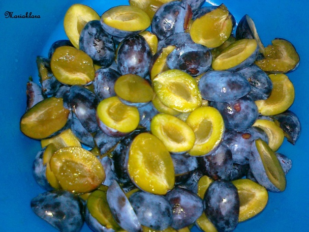 Slivkový koláč s makovou posýpkou (fotorecept) - obrázok 2