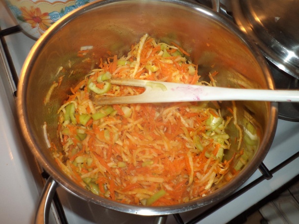 Boršč ale bezmäsový (fotorecept) - obrázok 3