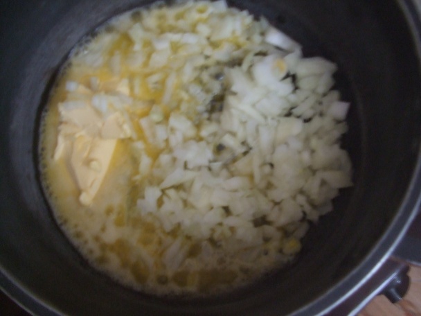 Křenová omáčka s uzeným a domácí knedlík - obrázok 3