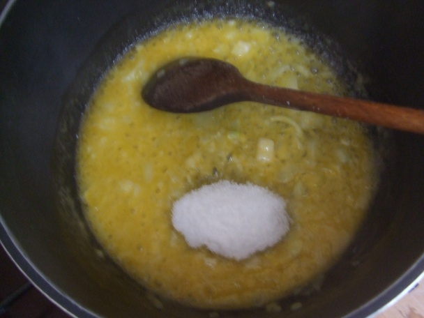 Nudle s mladým zelím a uzeným masem (fotorecept) - obrázok 5