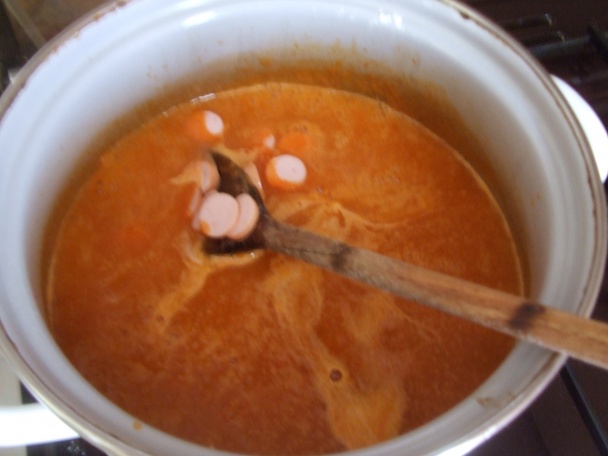 Frankfurtská polévka s párkem (fotorecept) - obrázok 5