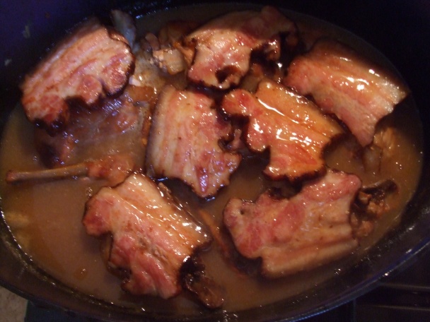 Králík po doudlebsku s chlupatým knedlíkem a cuketovým zelím (fotorecept) - obrázok 16