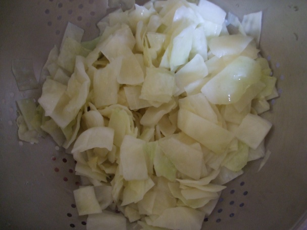 Salát z hlávkového zelí (fotorecept) - obrázok 5