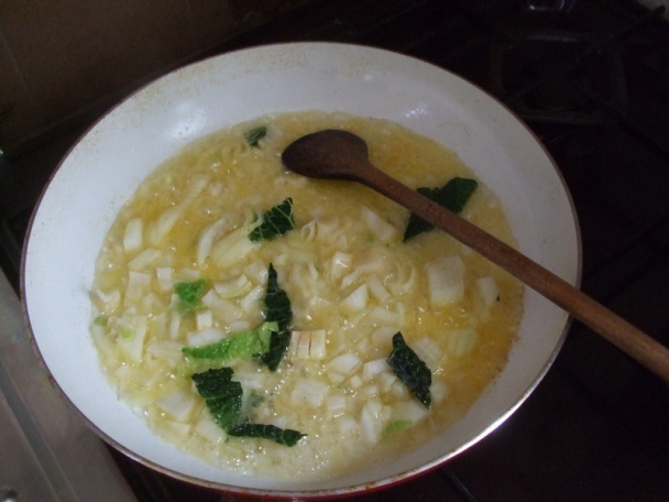 Sytá polévka se slaninovými knedlíčky (fotorecept) - obrázok 4