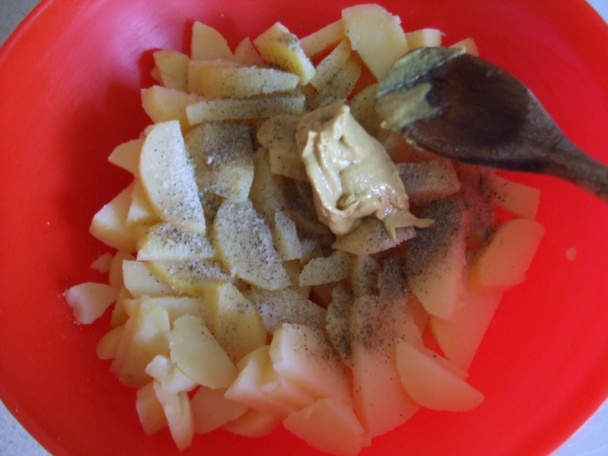 Ten nejobyčejnější bramborový salát (fotorecept) - obrázok 6