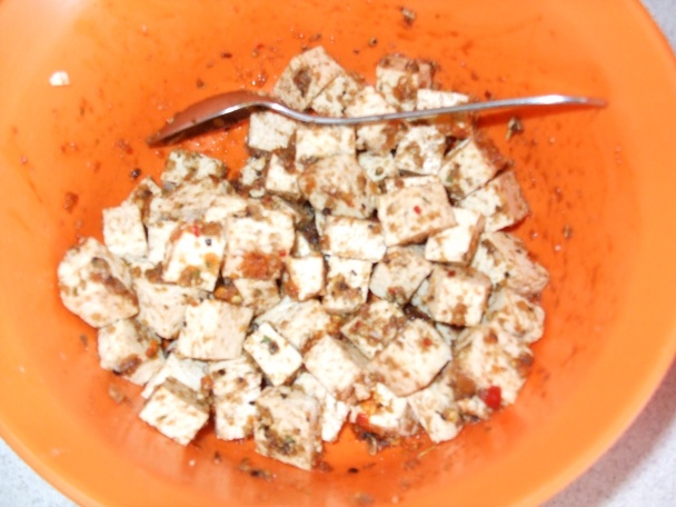 Tofu, cuketa, zelenina, houby a bude směs (fotorecept) - obrázok 1