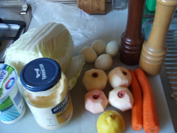 Salát z čínského zelí s jablky (fotorecept) - obrázok 1