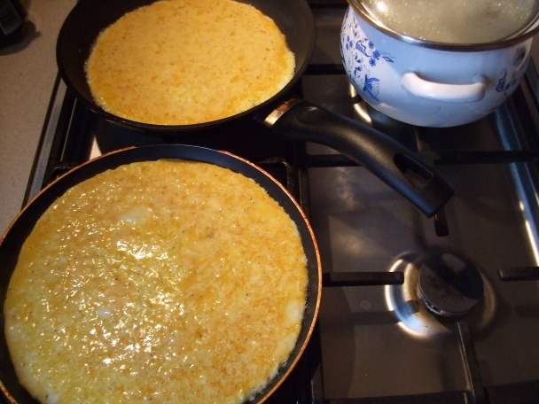 Sýrová omeleta se špenátem (fotorecept) - obrázok 2