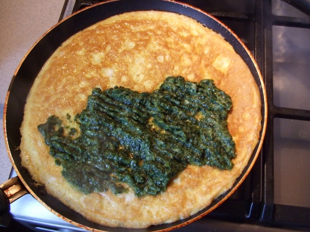 Sýrová omeleta se špenátem (fotorecept) - obrázok 4
