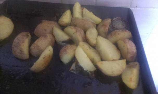 Výborné pečené zemiačky (predvarené treba skúsiť) - obrázok 4