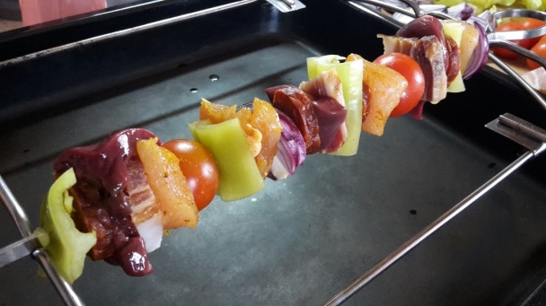 Špíz z kuracích pŕs a pečienok (fotorecept) - obrázok 2