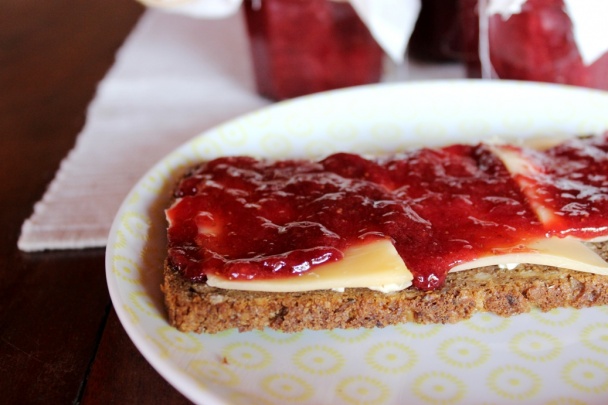 Klasický jahodový džem s minimom cukru - obrázok 5