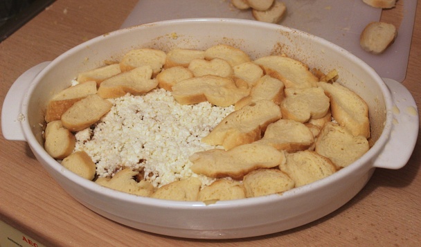 Žemľovka s tvarohom, jablkami a marhuľami (fotorecept) - obrázok 5