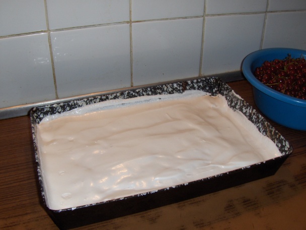 Broskyňový koláč - obrázok 3