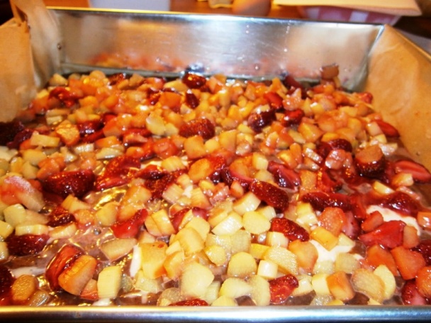 Rebarborovo - jahodový koláč  (fotorecept) - obrázok 8