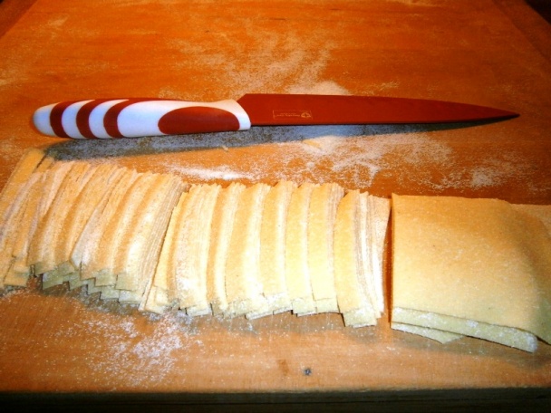 Fazuľová polievka s domácimi slížikmi (fotorecept) - obrázok 13