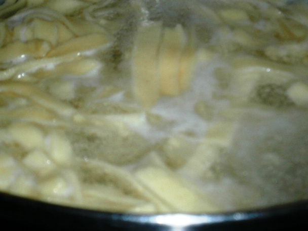 Fazuľová polievka s domácimi slížikmi (fotorecept) - obrázok 14