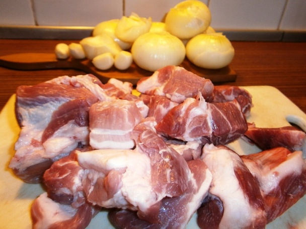 Bravčové pečené s kyslou kapustou a knedľou  (fotorecept) - obrázok 1