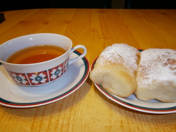 Buchty a jablkový koláč z kysnutého cesta (fotorecept) - obrázok 14