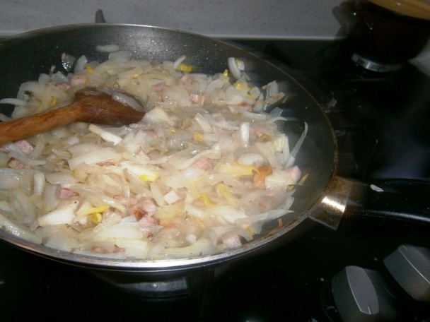 Cibuľový koláč (fotorecept) - obrázok 3