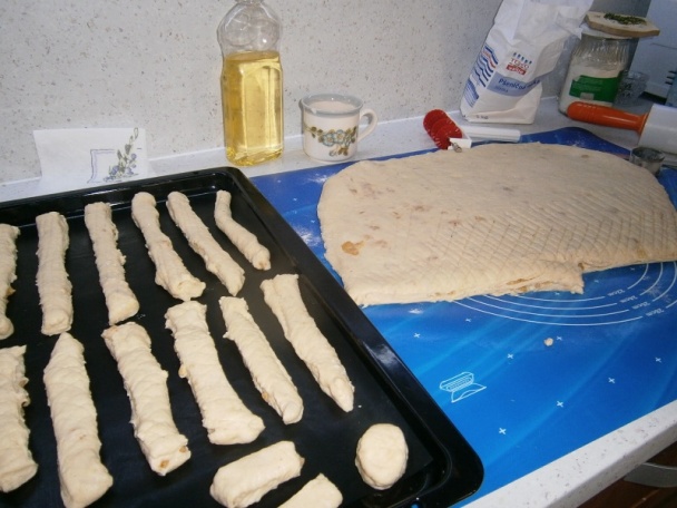 Oškvarkové tyčinky (fotorecept) - obrázok 2