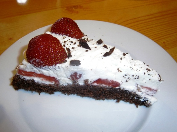 Torta so šľahačkou a jahodami (fotorecept) - obrázok 5