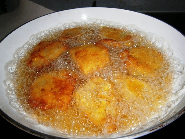 Vysmážaný kaleráb s novými zemiakmi a šalátom (fotorecept) - obrázok 6