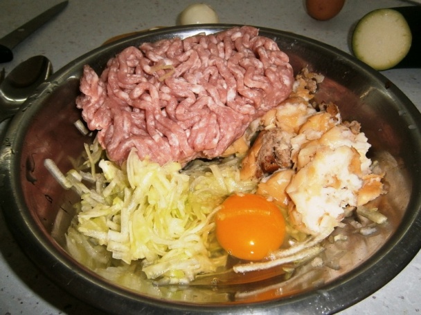 Fašírka z bravčového pliecka s cuketou (fotorecept) - obrázok 1