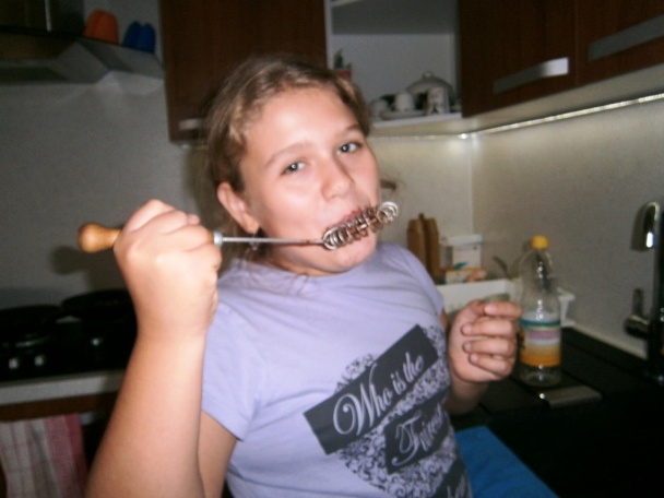 Malé tortičky plnené šľahačkou a ovocím (fotorecept) - obrázok 2