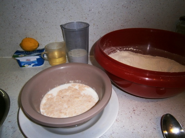 Rožky plnené lieskovými orechami a tvarohové šátočky (fotorecept) - obrázok 1