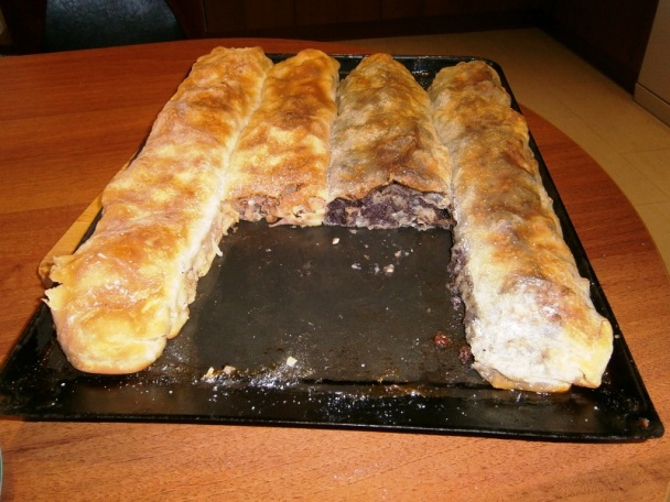 Jablkový závin z vaľkaného cesta s dvomi plnkami (fotorecept) - obrázok 14