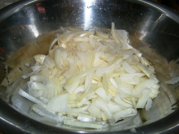 Majonézový a cibuľový  šalát (fotorecept) - obrázok 5