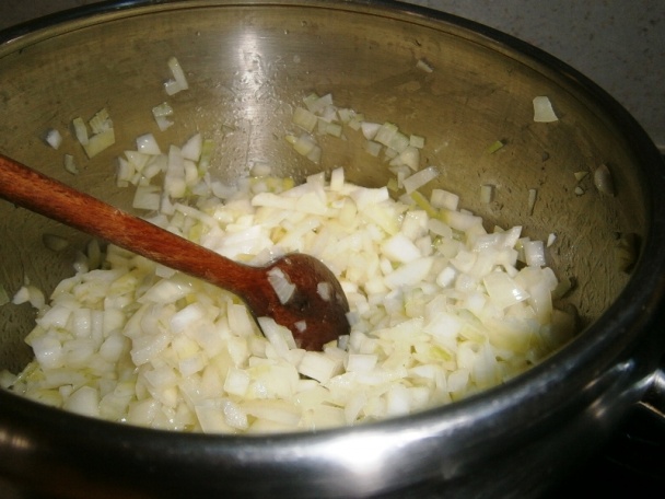 Hovädzí guláš (fotorecept) - obrázok 7