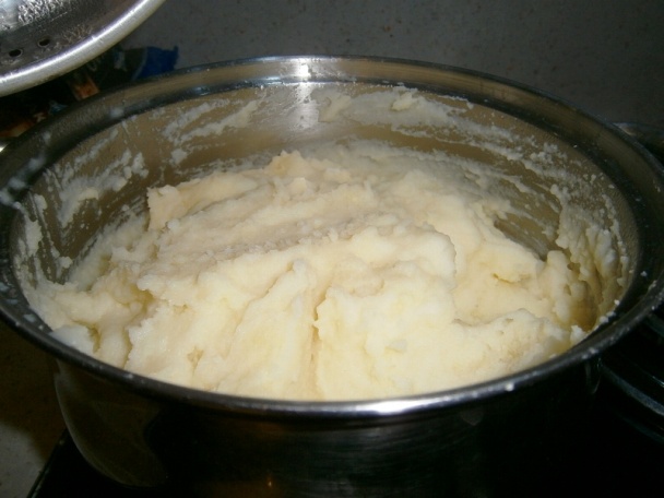 Pečená šťuka na slanine s cesnakom - obrázok 2