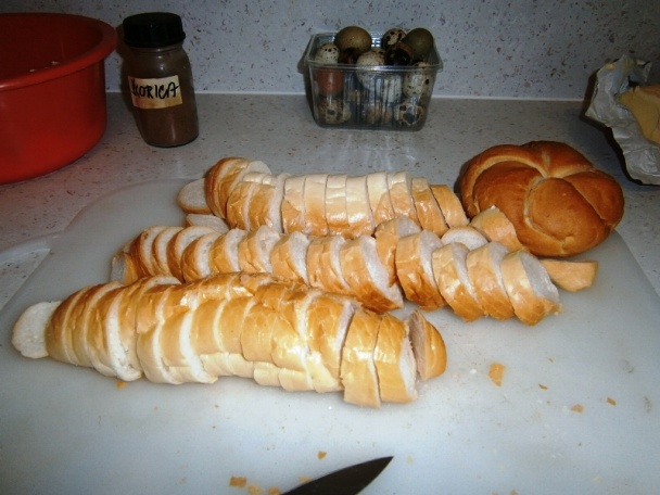 Tvarohovo- pudingová žemľovka s hruškami - fotorecept - obrázok 5