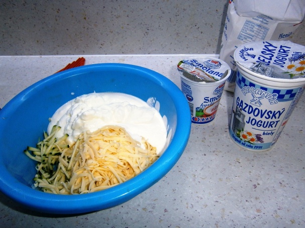 Cuketovo-syrovo-slaný koláč (fotorecept) - obrázok 6