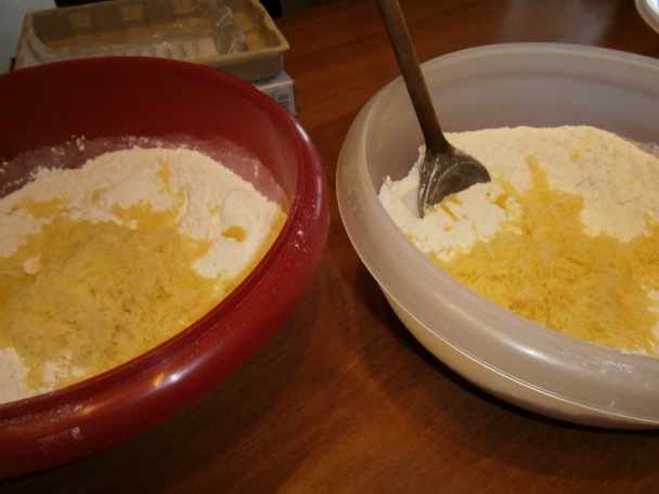 Prekladané oškvarkové pagáče (fotorecept) - obrázok 6