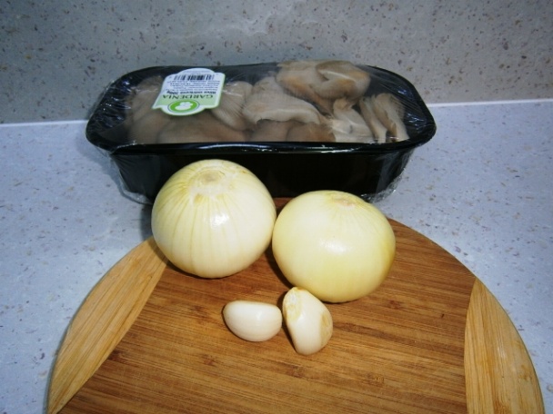 Guláš z hlivy ustricovej (fotorecept) - obrázok 1