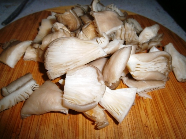 Guláš z hlivy ustricovej (fotorecept) - obrázok 7