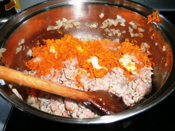 Fašírka pečená vcelku (fotorecept) - obrázok 3