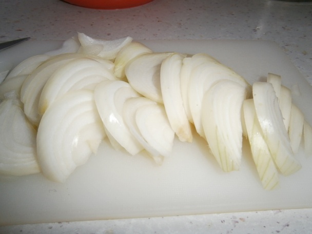 Kuracia pečienka na cibuli so zemiakovou kašou (fotorecept) - obrázok 2