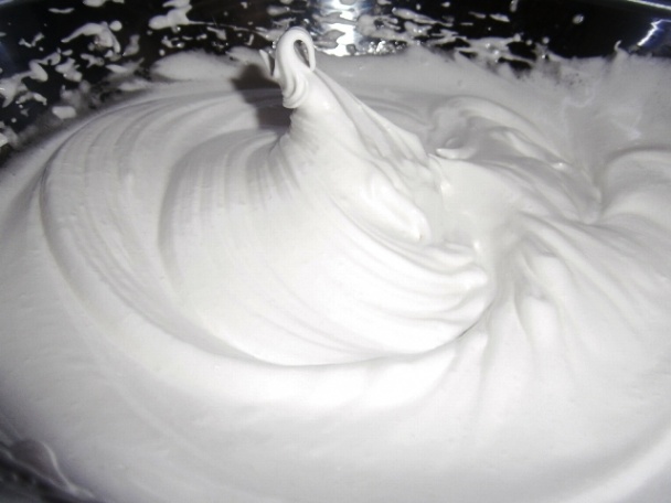 Broskyňový koláč so snehom (fotorecept) - obrázok 13