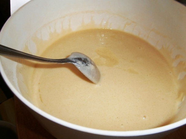 Koláč s tvarohovou plnkou s nektárinkami (fotorecept) - obrázok 1