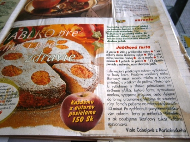 Jablkový koláč s lieskovými orieškami a so škoricou (fototrecept) - obrázok 11