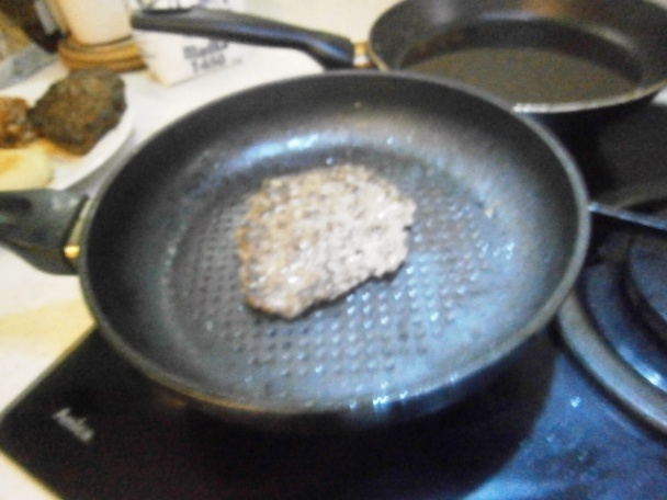 Hamburgerové žemle a hamburgre z hovädzieho mäsa (fotorecept) - obrázok 11