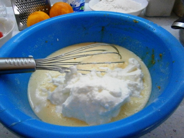 Koláč s pomarančovou príchuťou s chia semienkami (fotorecept) - obrázok 5